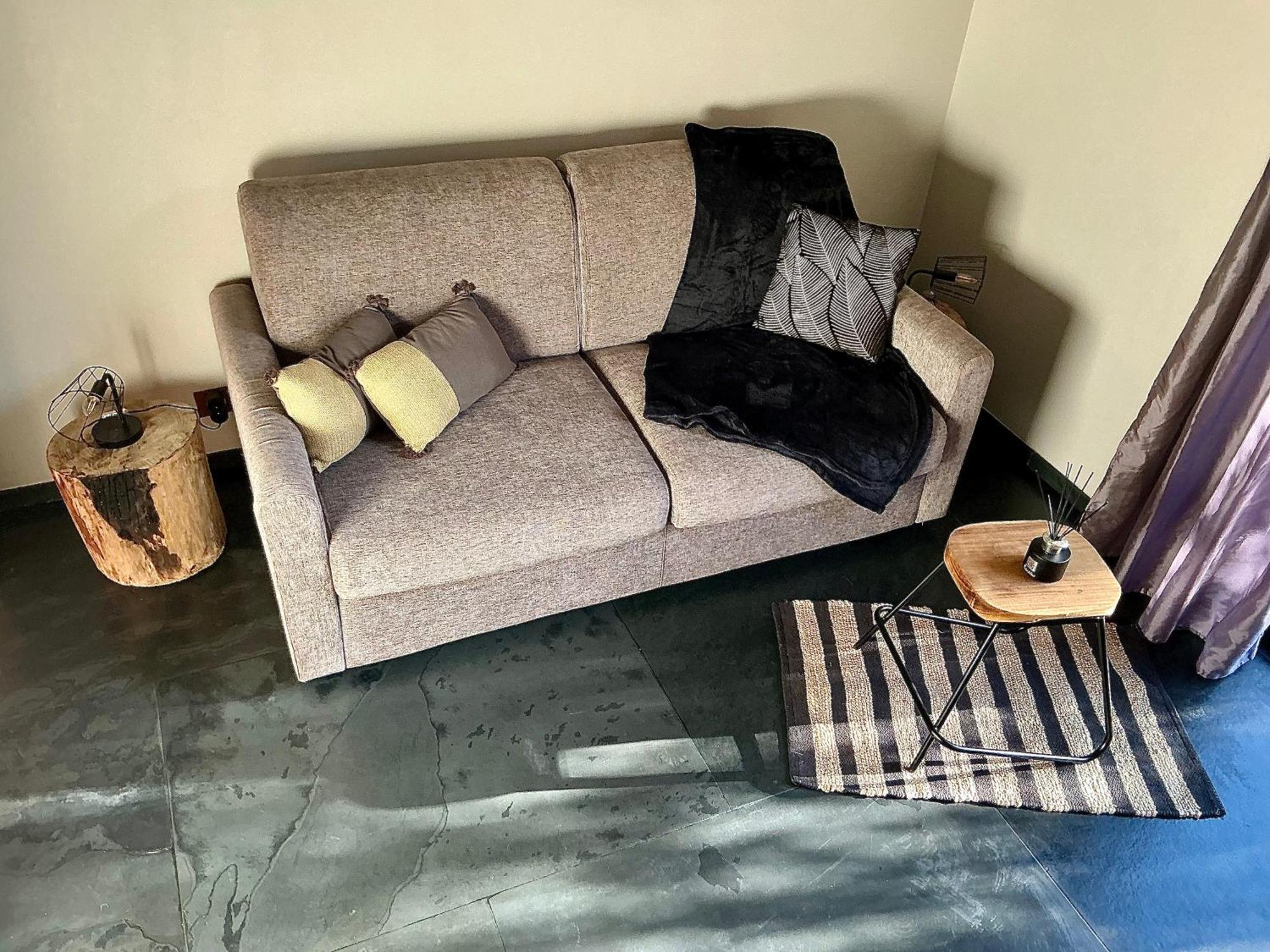 Residence Petru-Maria Проприано Екстериор снимка